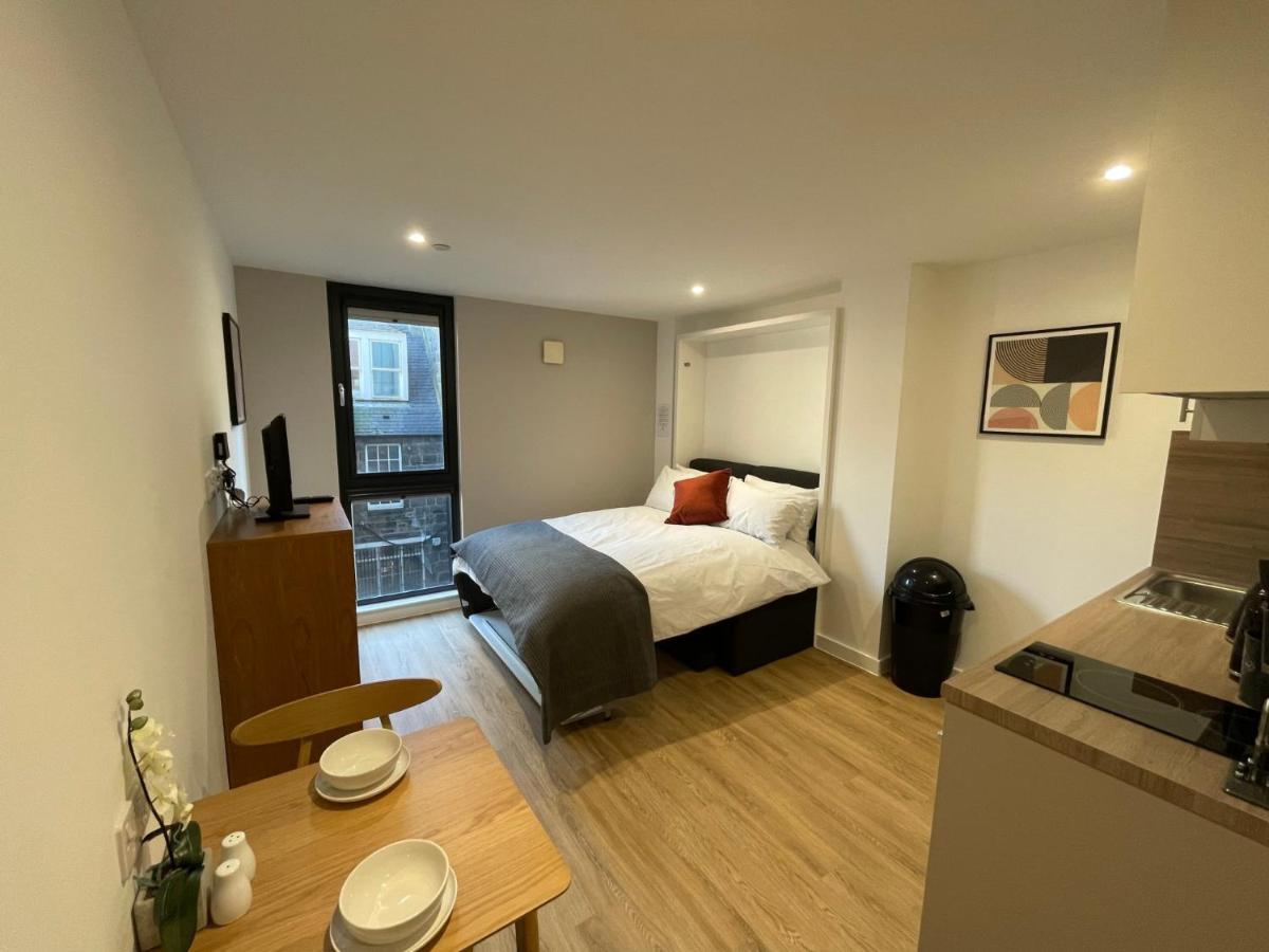 Chic Apartments And Studios At The Point In Aberdeen Eksteriør bilde